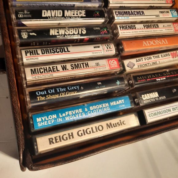 21 Vintage Cassettes - CCM Collection and Case - Picture 10 of 13
